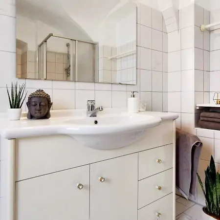 Apartamento Himmelberg 80m2 In Der Altstadt Und Toll Für Familien