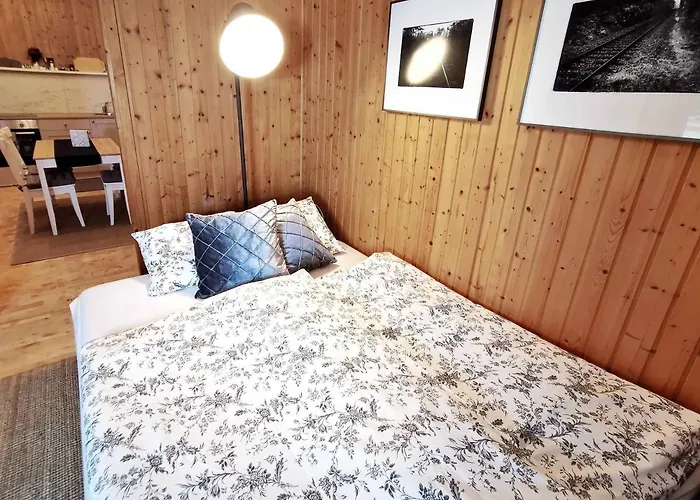 Apartment Himmelberg 80m2 In Der Altstadt Und Toll Fuer Familien *