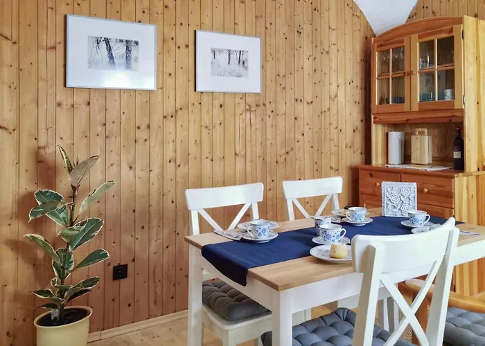 Himmelberg 80m2 In Der Altstadt Und Toll Fuer Familien קלגנפורט